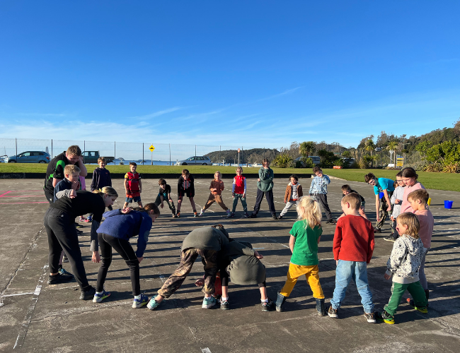 Five ways to wellbeing with Graeme Dingle Foundation programmes